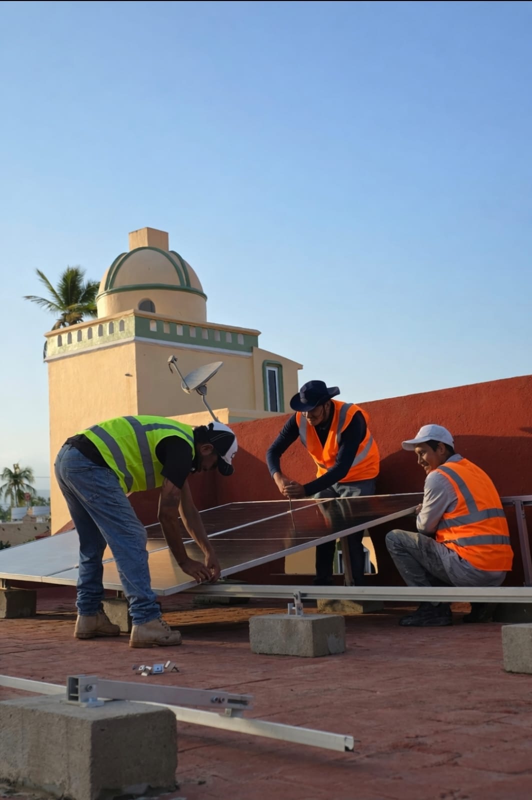 Instalación de paneles solares residenciales en Guadalajara por PowerSolar